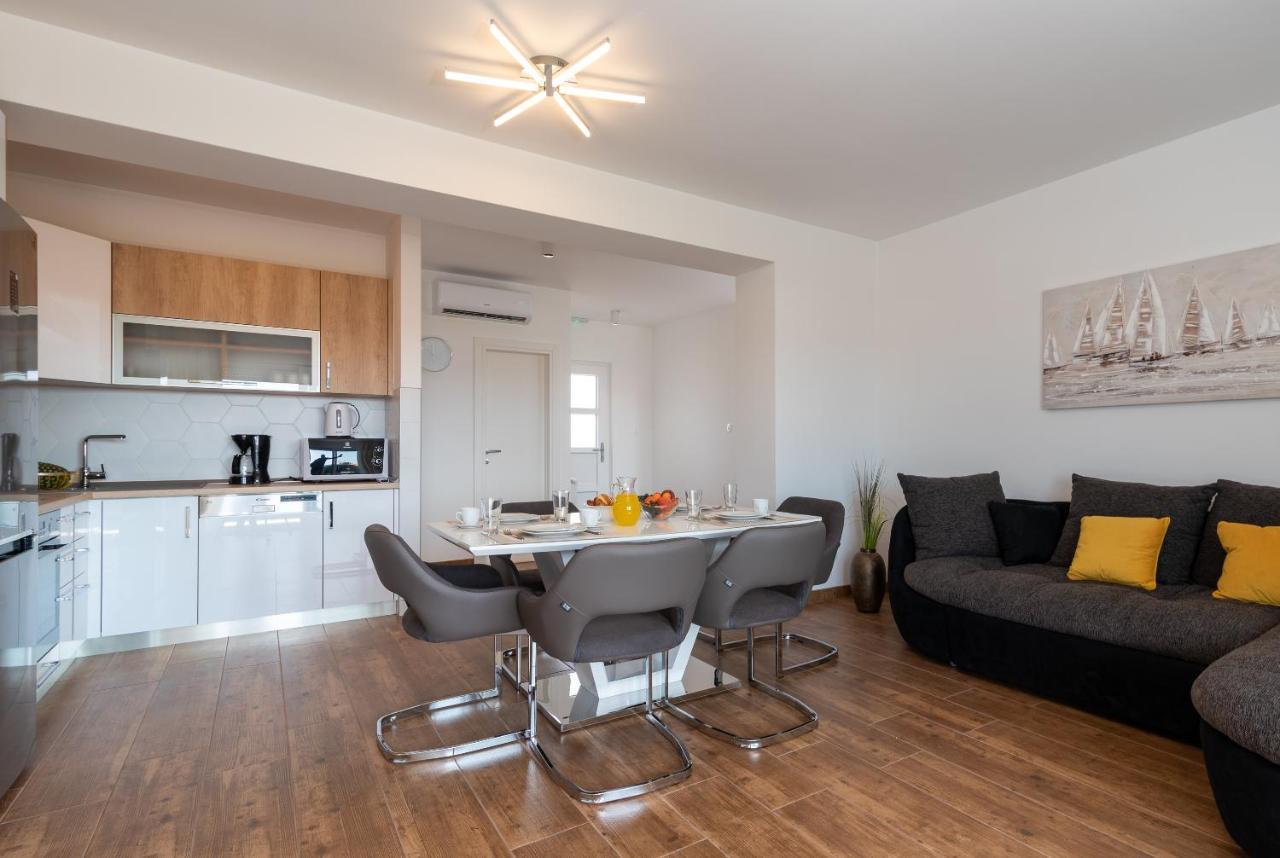 Villa Dalmata Трогир Экстерьер фото