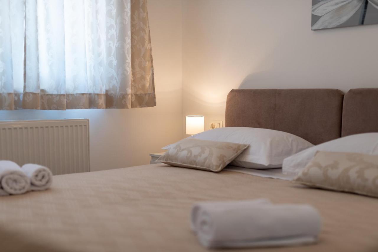 Villa Dalmata Трогир Экстерьер фото