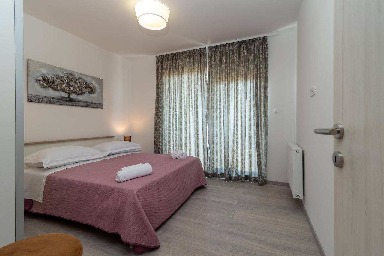 Villa Dalmata Трогир Экстерьер фото