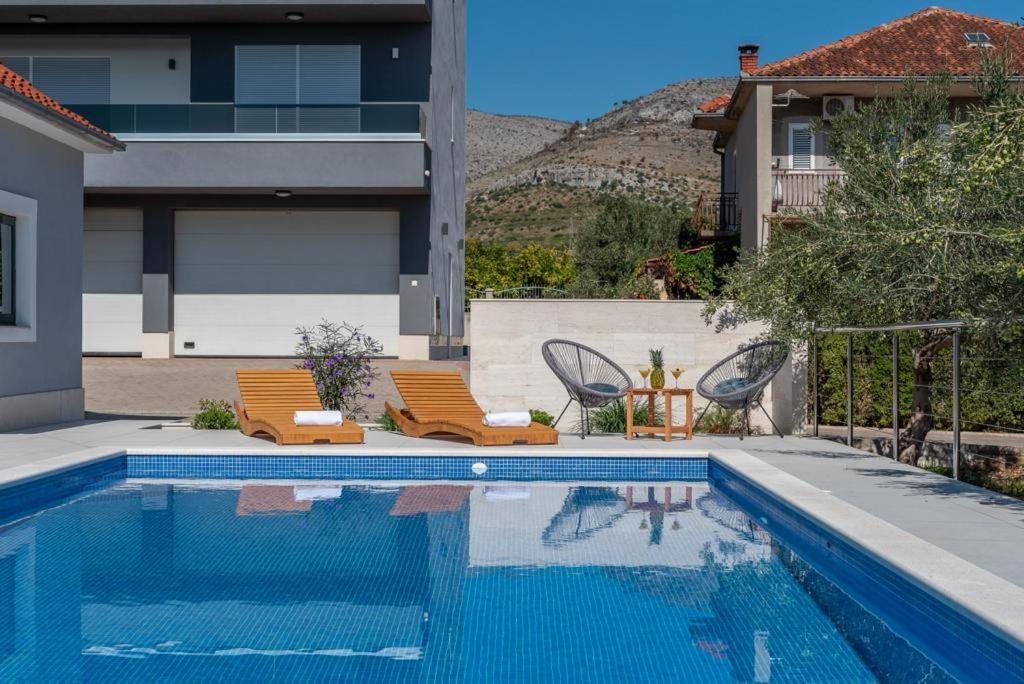 Villa Dalmata Трогир Экстерьер фото